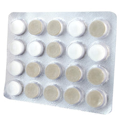 Oracoat XyliMelts dissolving disc slowly releases hydration without residue.