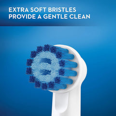 Oral-B soft bristles detail highlighting mild plaque removal around sensitive areas.