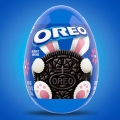 Oreo creme filling detail between chocolate wafers