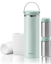 Papablic 360 CapsuleChill ice chamber keeps milk cool around bottles.