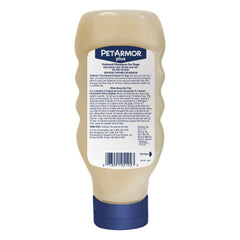 PetArmor Plus applying lather on dog to clean and refresh coat