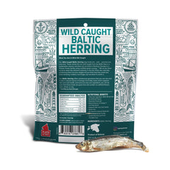 PLATO Fish Treats single-ingredient label highlighting Baltic Herring source for dogs