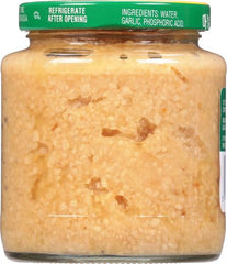 Polaner Finely chopped garlic texture ready to boost recipes.