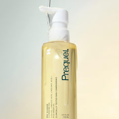 Prequel Skin Pre-Gleanse massage-application supports even makeup removal with a soothing touch