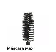 Prosa 4-in-1 Maxi-Volume Mascara wand close-up shows lengthening, volumizing bristles for dramatic definition.
