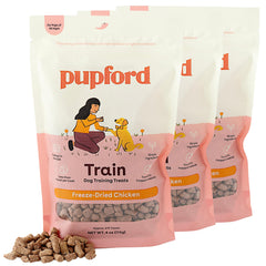 Pupford freeze-dried chicken training treats – perfect bite-size rewards for training sessions.