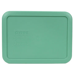 Pyrex 7210-PC lid side close-up shows BPA-free material and warp resistance.