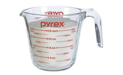Pyrex Prepware 6001075 measuring cup with red graphics for easy pours