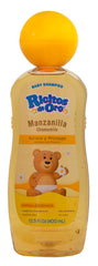Ricitos de Oro Chamomile Shampoo demonstrates smooth cleaning for baby hair care routine