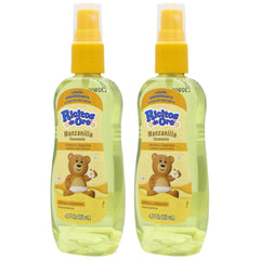 Ricitos de Oro LOC lightening spray bottle showing gentle hair care in action