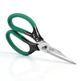 RooPro Heavy Duty Scissors blade close-up for precise cuts in thick materials.