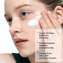 ROUND LAB Pine Calming Cica Cleanser ingredient closeup highlights salicylic acid benefits