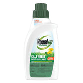 Roundup For Lawns₂ bottle for quick weed control on northern lawns.