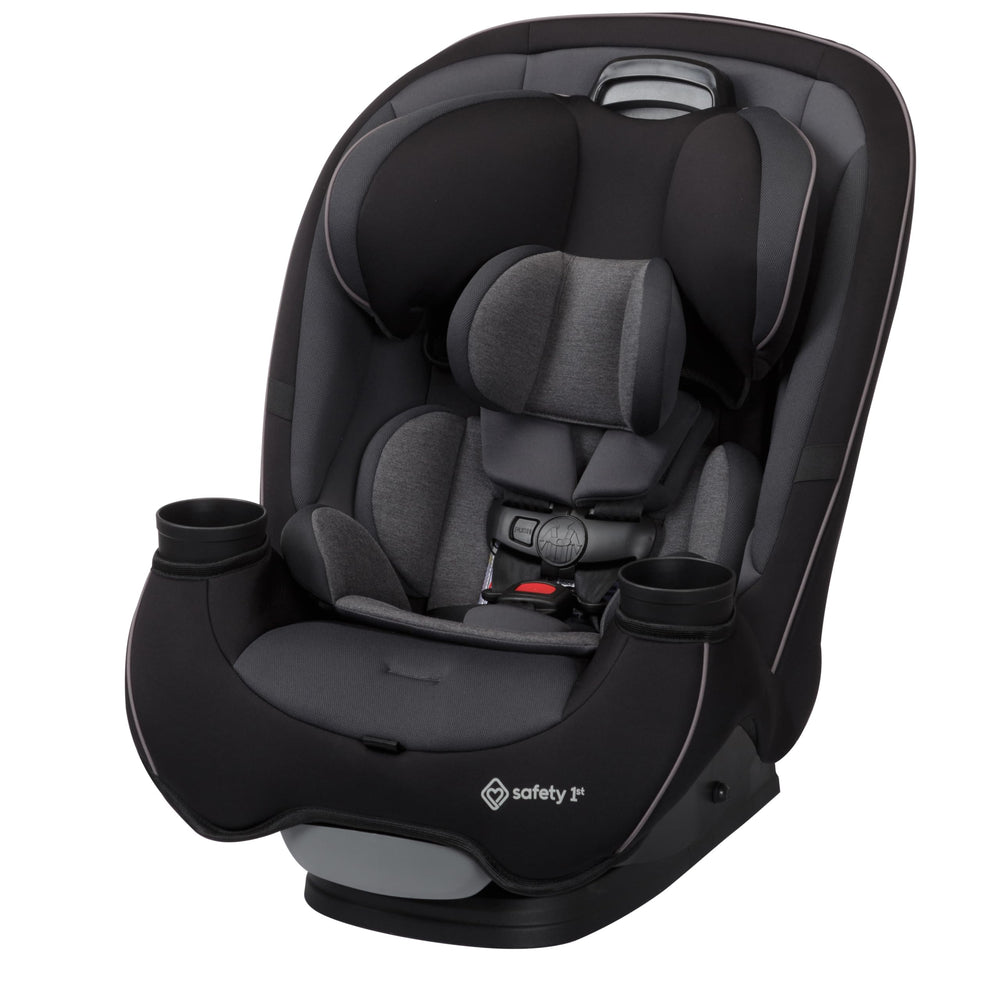 Safety 1st Grow and Go rear-facing mode shows snug padding for newborns.