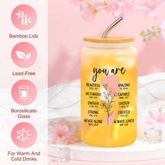 Saineron glass cup with proverbs, ideal for beverages and mindful moments.