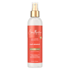 Sheamoisture Curl Stretch Refresher Spray bottle refreshing curls with hydration