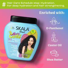 Frizz-free hair after use, SKALA Curls Hydrates on styled curls