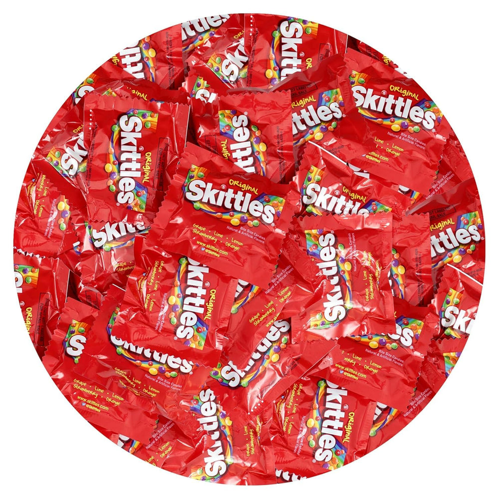 Skittles Fun Size bags showcase rainbow flavors for easy sharing and on-the-go snacking.