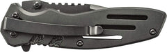 Smith & Wesson Extreme Ops aluminum handle texture improves grip in wet or cold conditions.