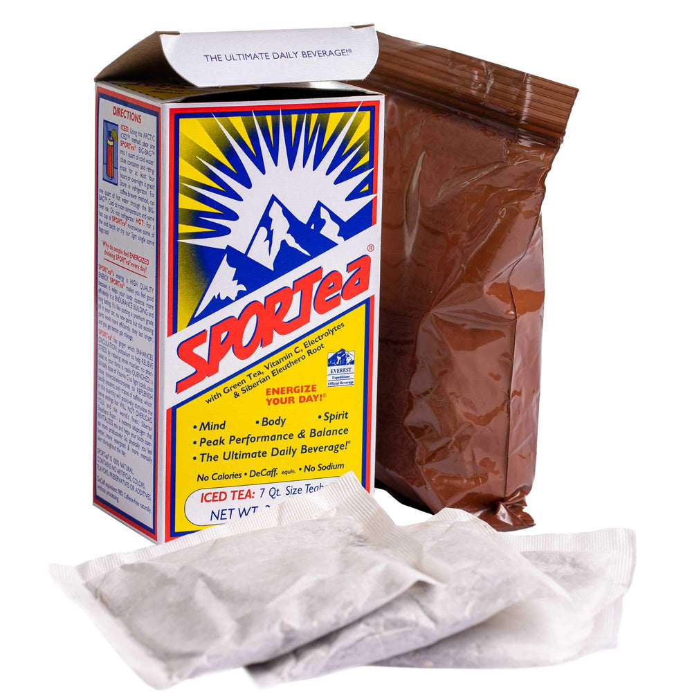 SPORTEA Iced tea bags steeped in a pitcher for a refreshing zero-calorie drink.