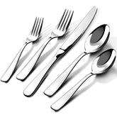 Stilloye 8-piece dinner knives show durable edge for daily meals.