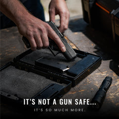 StopBox USA Pro compact interior with built-in small valuables compartment.