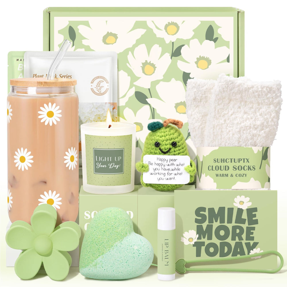 Suhctuptx daisy aesthetic glass cup for refreshing beverages and cheerful vibes