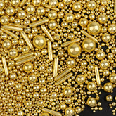SweetGrove Gold Pearl Sprinkles on a wedding cake add elegant shimmer.