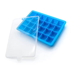 TAO CICADA rose red ice tray with lid ensures clean, long-lasting ice.
