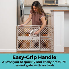 Toddleroo Ergo gate one-handed operation for caregivers