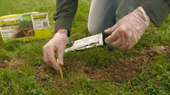 Tomcat Mole Killer earthworm-mimic close-up highlighting natural-feeding bait.