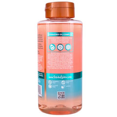 Tree Hut Vitamin C Wash creates rich foamy lather for thorough cleanse.