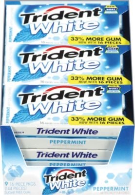 Trident White Peppermint gum 16 pieces, refreshing mint flavor for on-the-go breath