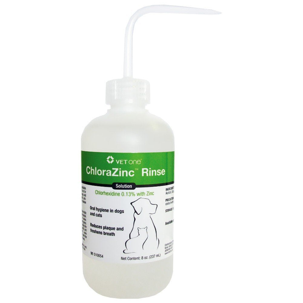 Vet One ChloraZinc Rinse bottle with nozzle for easy at home dental care and breath freshness.
