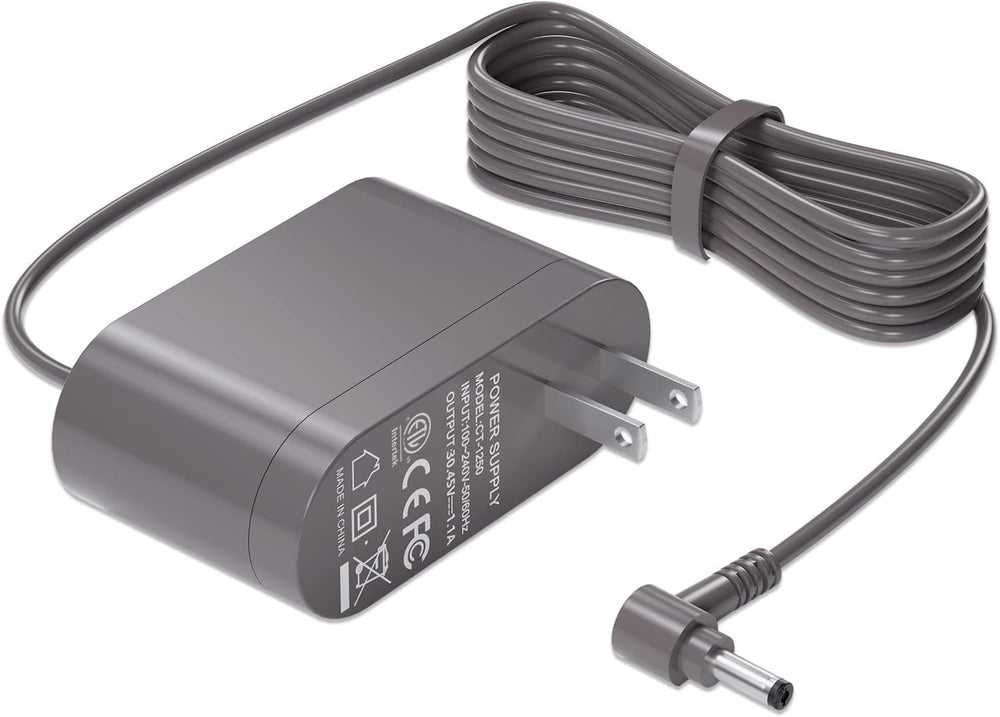 vhbw Dyson charger port close-up showing 4.8x1.7 mm connector for safe charging