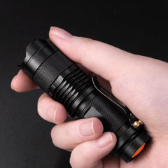 Wayllshine red flashlight one-mode switch enables simple operation in the dark.