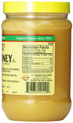 YS Bee Farms raw honey spoon serving showcases convenient daily sweetness.