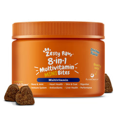 Zesty Paws dog multivitamin bottle showing chicken mini bites for daily immune support.