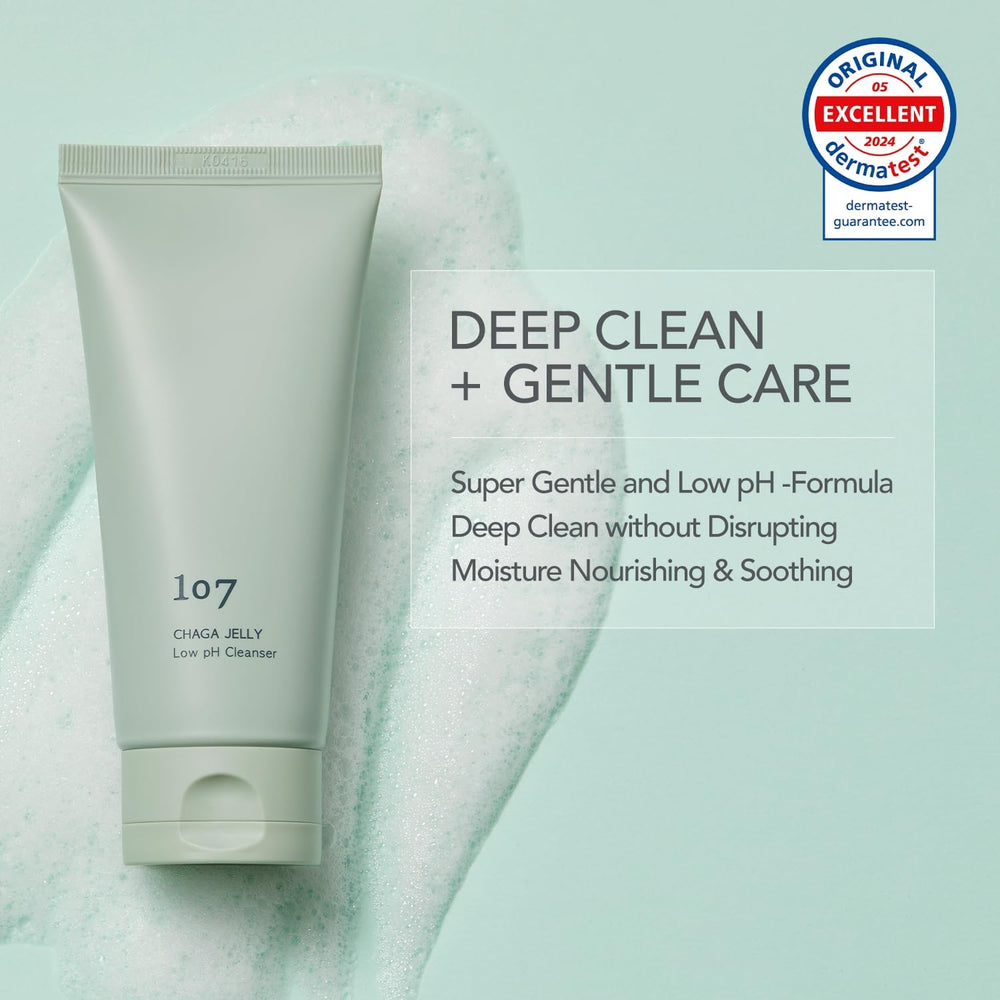 107 Gentle Gel Cleanser foam texture shows mild cleansing that respects balance