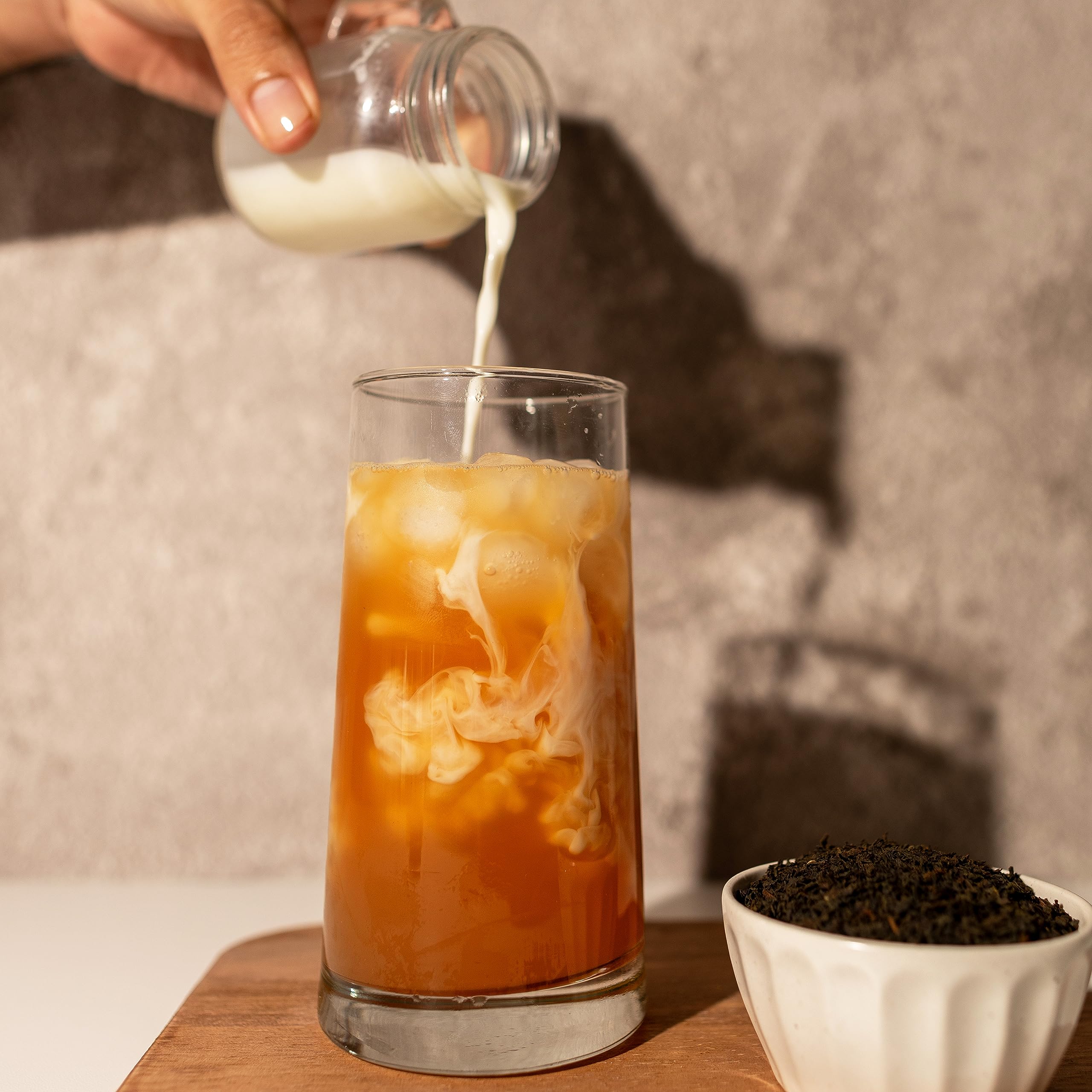 Label highlights organic certification on the 20 Leaves Earl Grey bag