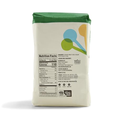 Closeup of the flour bag highlighting premium hard red wheat used in 365 flour.