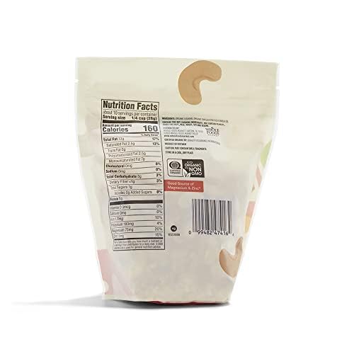 Organic non-GMO certification stamp highlights trusted, planet-friendly ingredients