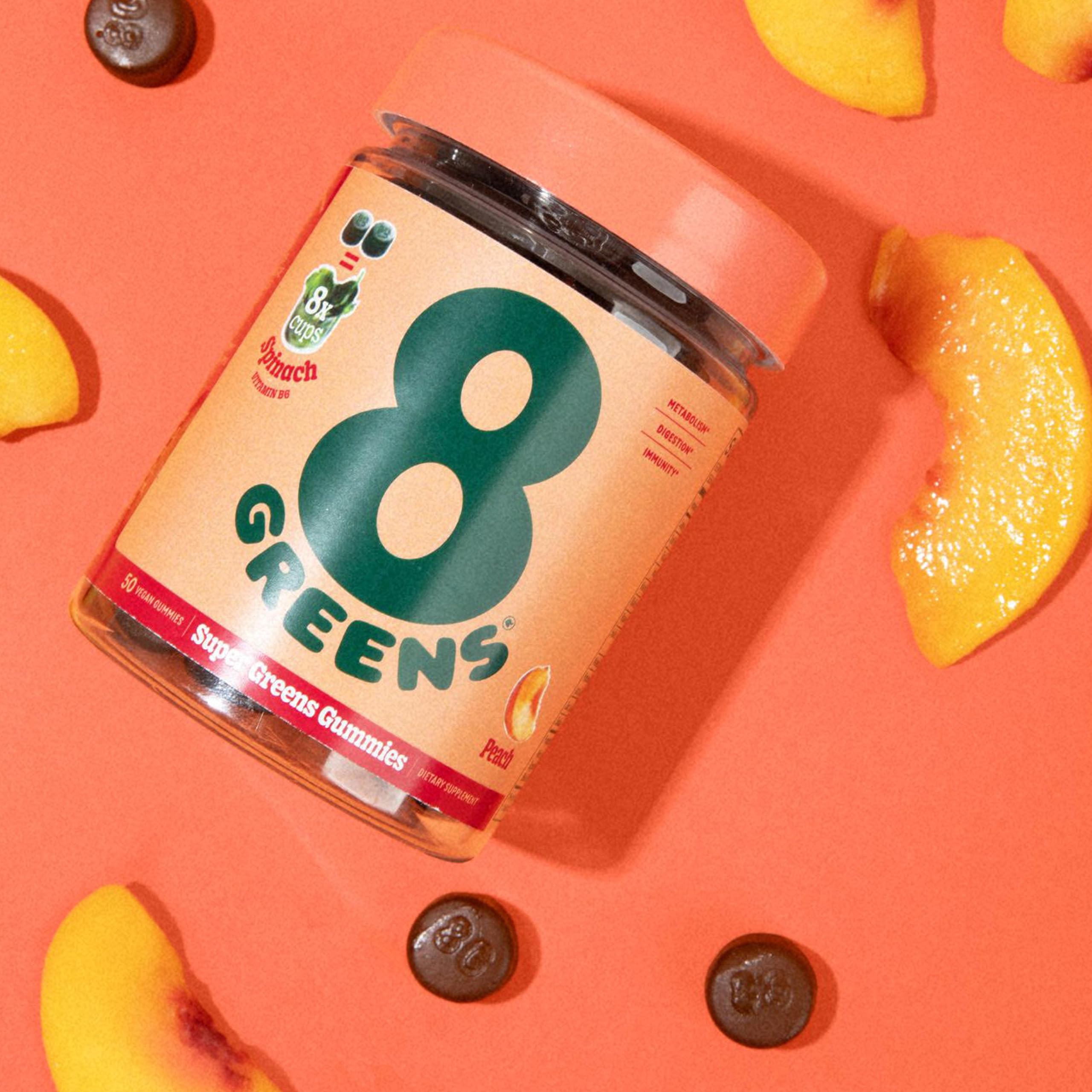 8Greens Peach Gummies kids taking gummies, family-friendly daily greens.