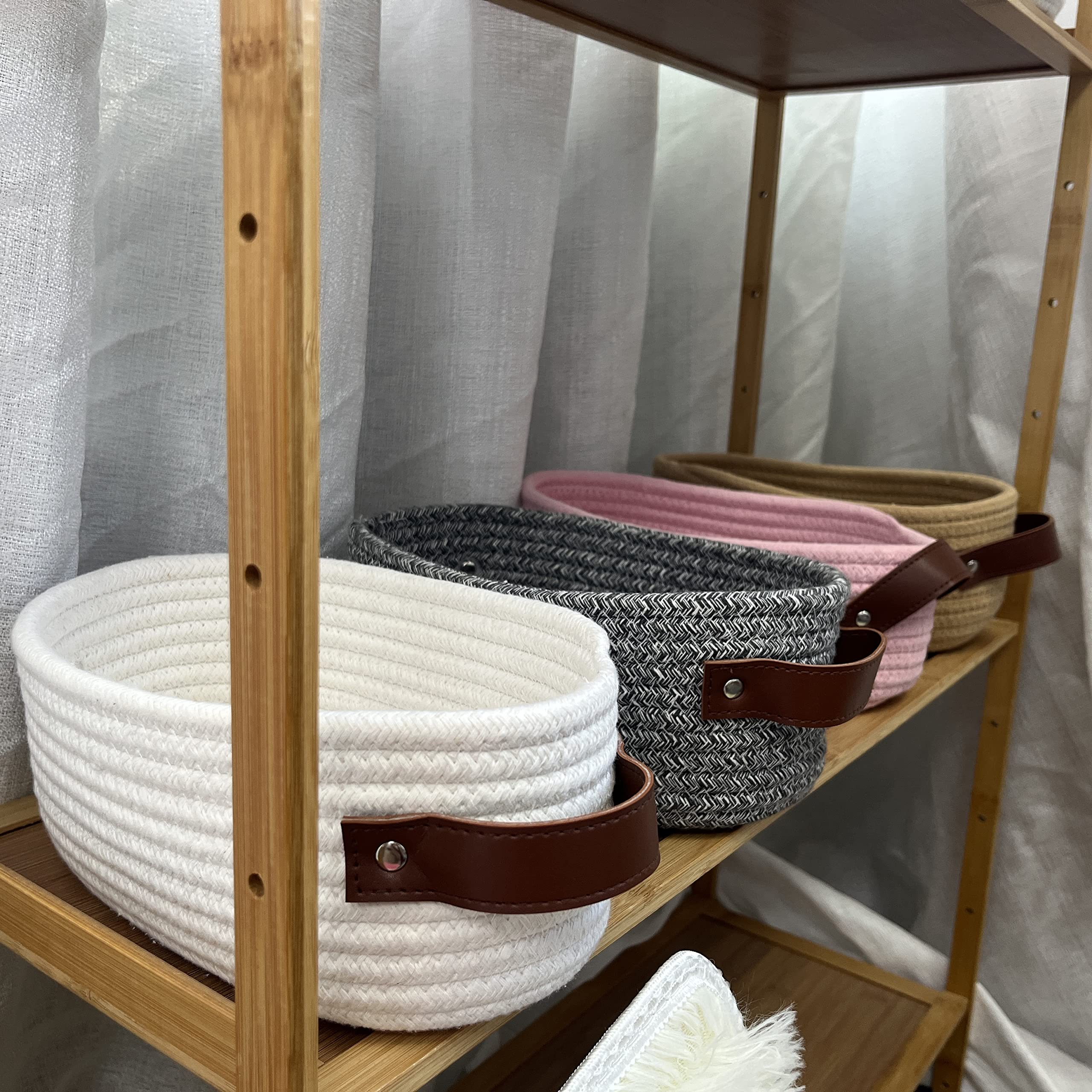 ABenkle gift basket for showers or holidays, stylish and reusable.