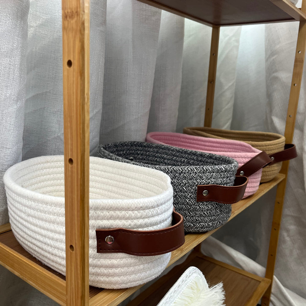 ABenkle gift basket for showers or holidays, stylish and reusable.