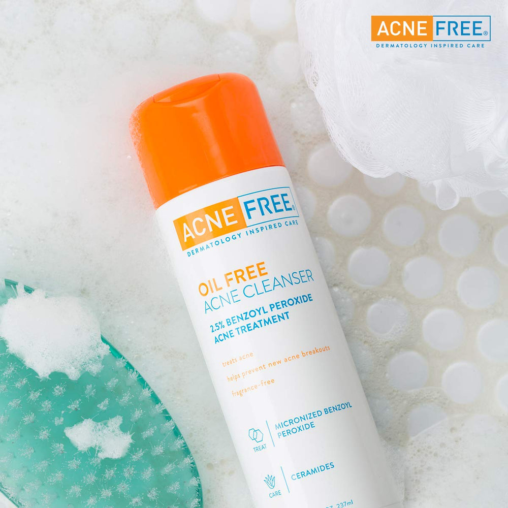 Lather close-up shows micronized benzoyl peroxide reaching pores