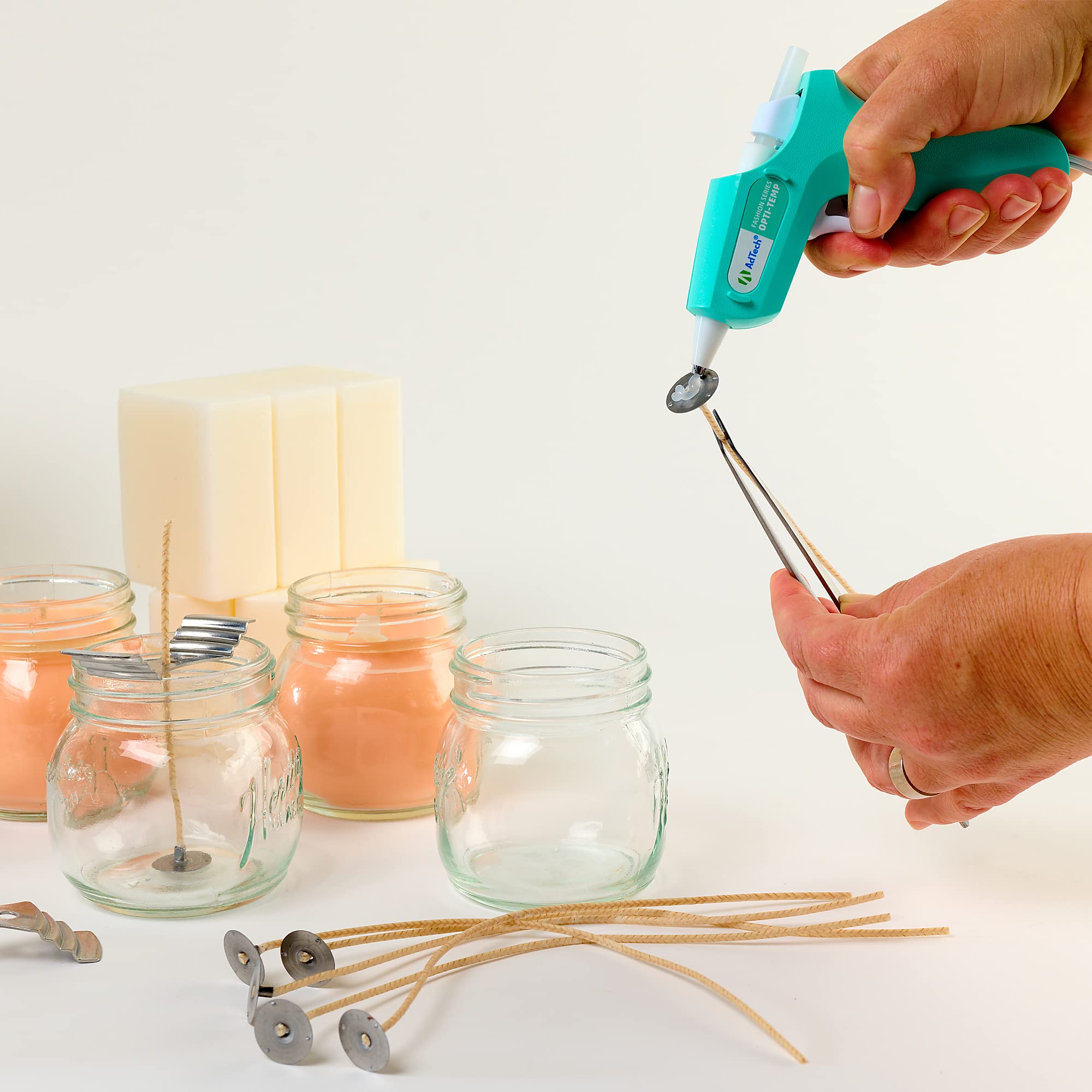 AdTech sticks bond wood, fabrics, and plastics with fast set time.