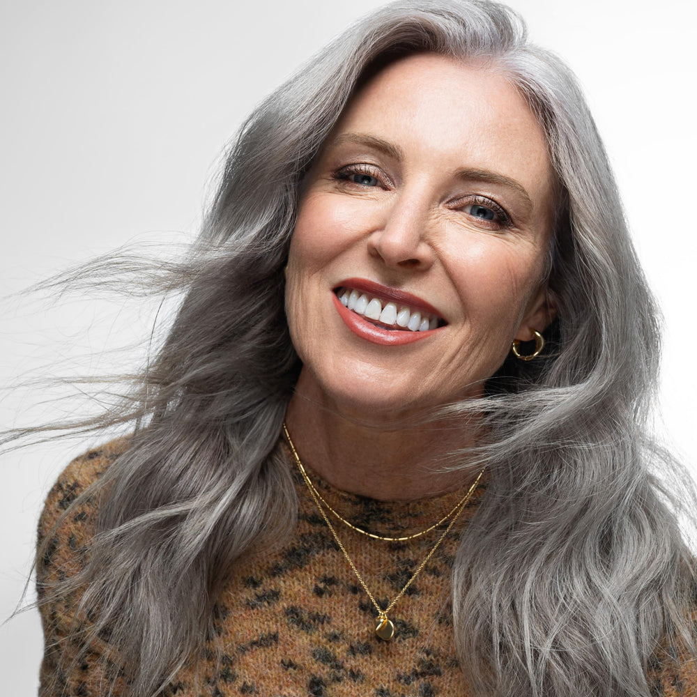 At-home AGEbeautiful color session suggesting professional results