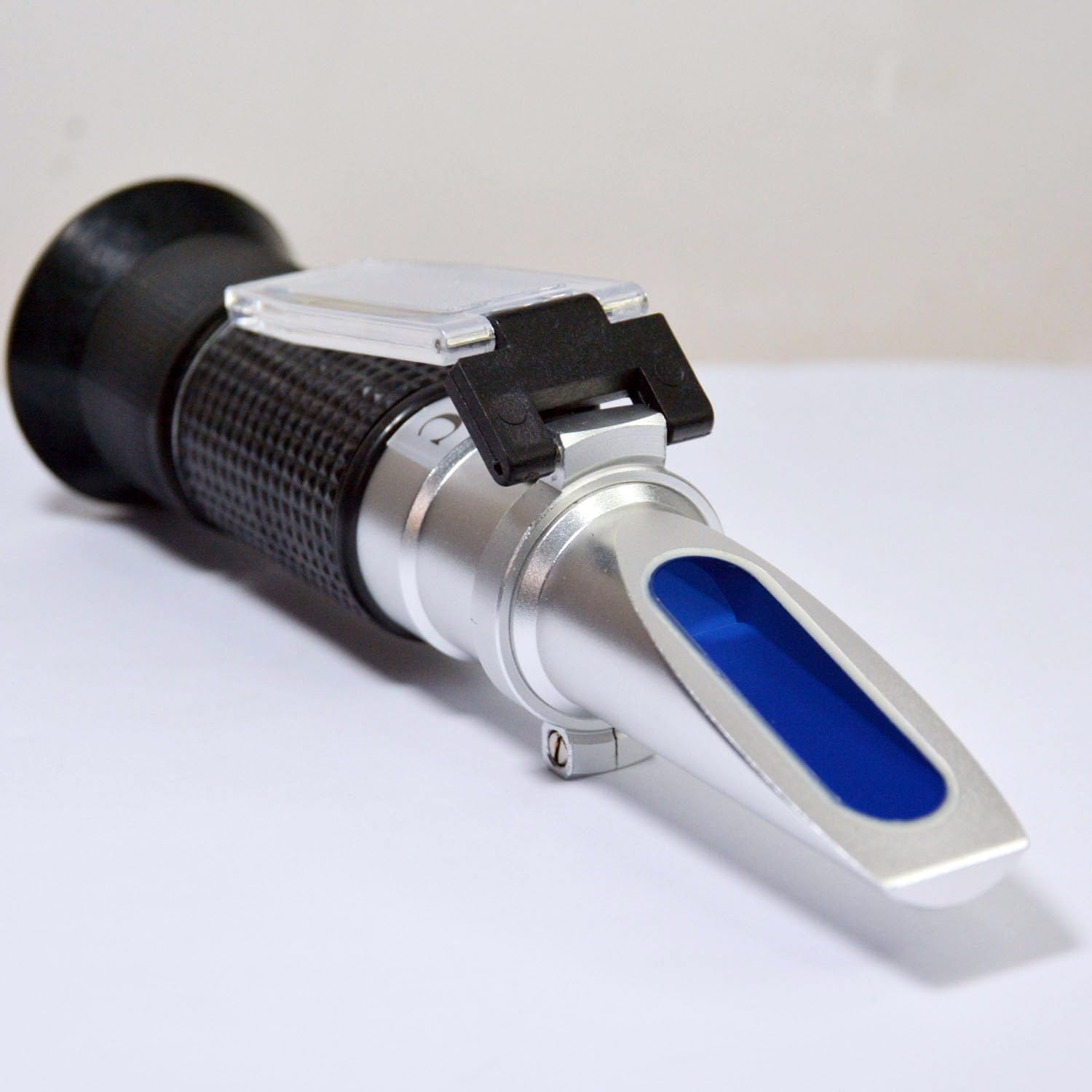 aichose honey refractometer compact portable design fits in beekeeper kit