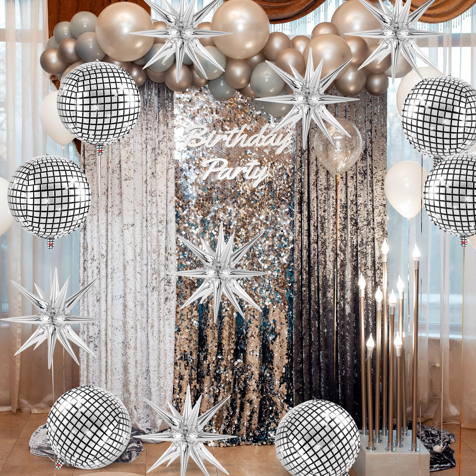 AIQINHU 22-inch star balloons in silver add festive sparkle.